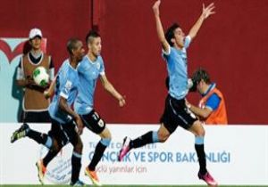 FIFA U20 Dünya Kupası nda Uruguay Finale Çıktı